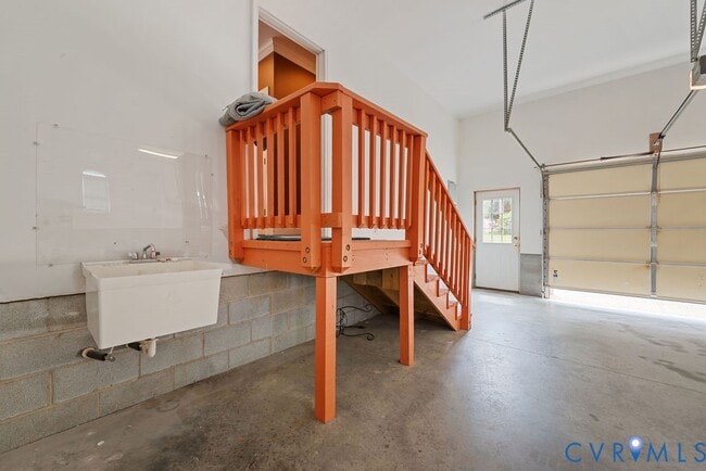 Building Photo - 2701 Logan Estates Run