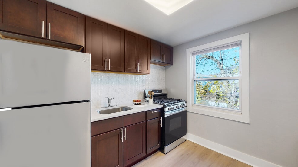 1470 Oak Tree Dr North Brunswick NJ 08902 Apartment Finder