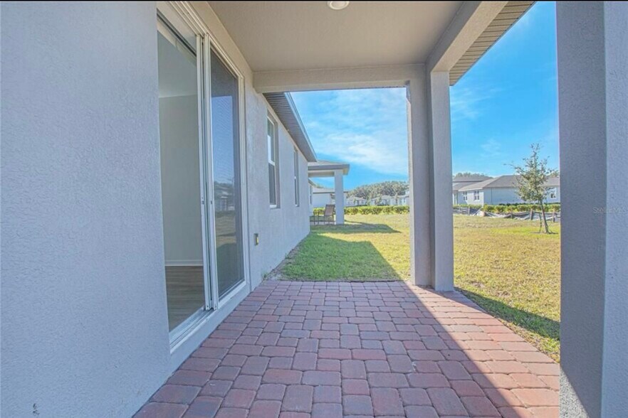 Building Photo - 2955 Sunstar Dr