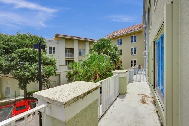 Building Photo - 1200 Town Center Dr
