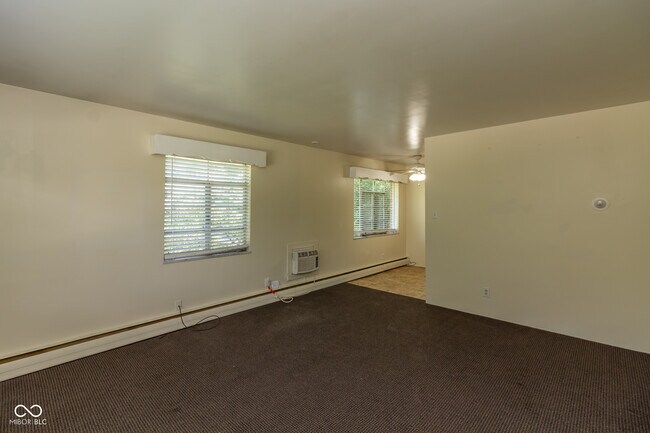 Building Photo - 701 Brewer Pl