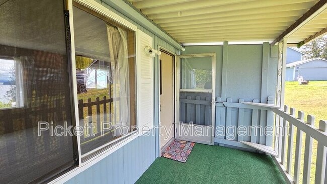 Building Photo - 2397 Alaska Ave E