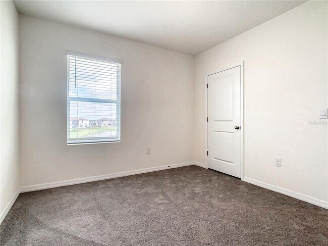 Building Photo - 16506 Mosaic Oar Dr