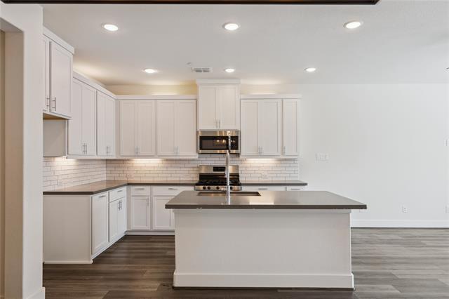 Building Photo - 6309 Rover Ln