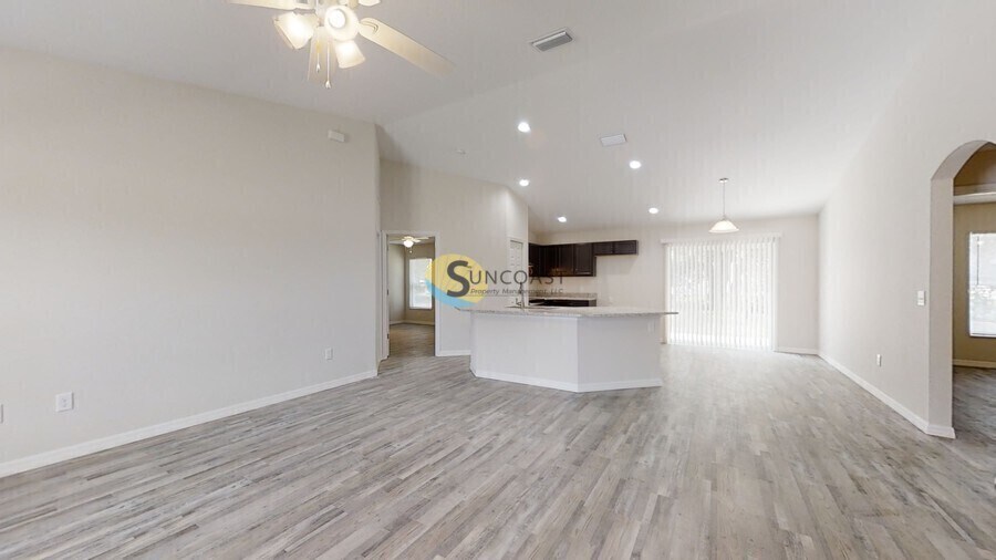 Building Photo - 5296 SW 165th St Rd