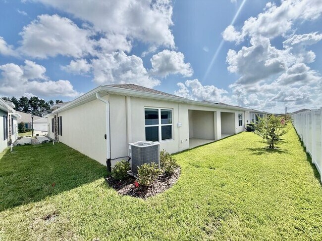 Building Photo - 507 Voltaire Dr