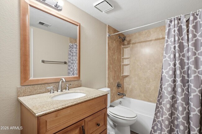 Building Photo - 3635 N 37th St