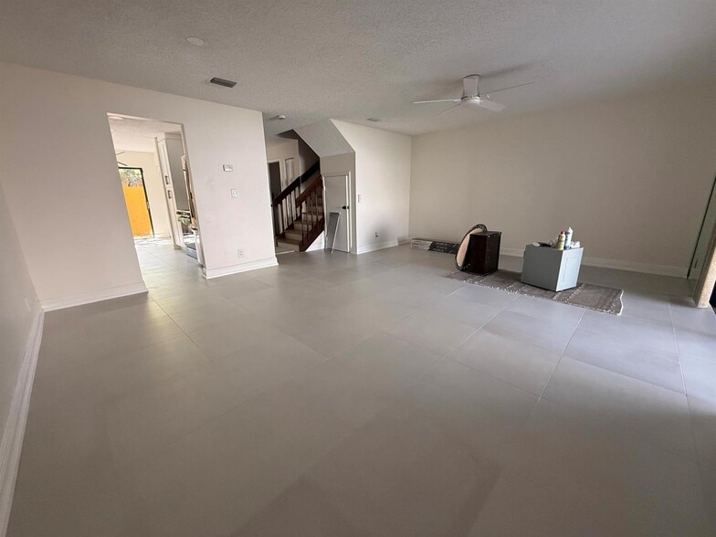 Building Photo - 4538 NW 90th Ave