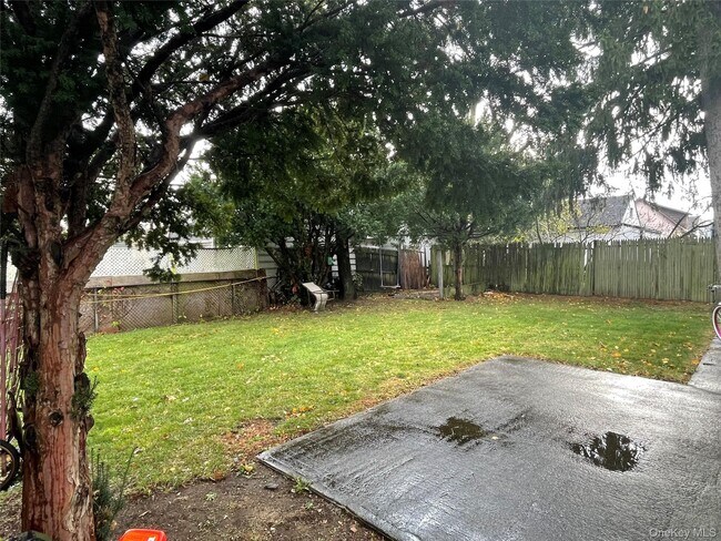 Building Photo - 22 Franklin St