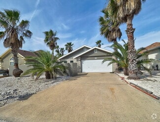 Building Photo - 15021 Tesoro Dr