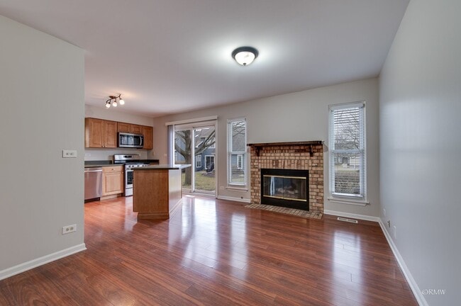 Building Photo - 1080 Rockport Dr