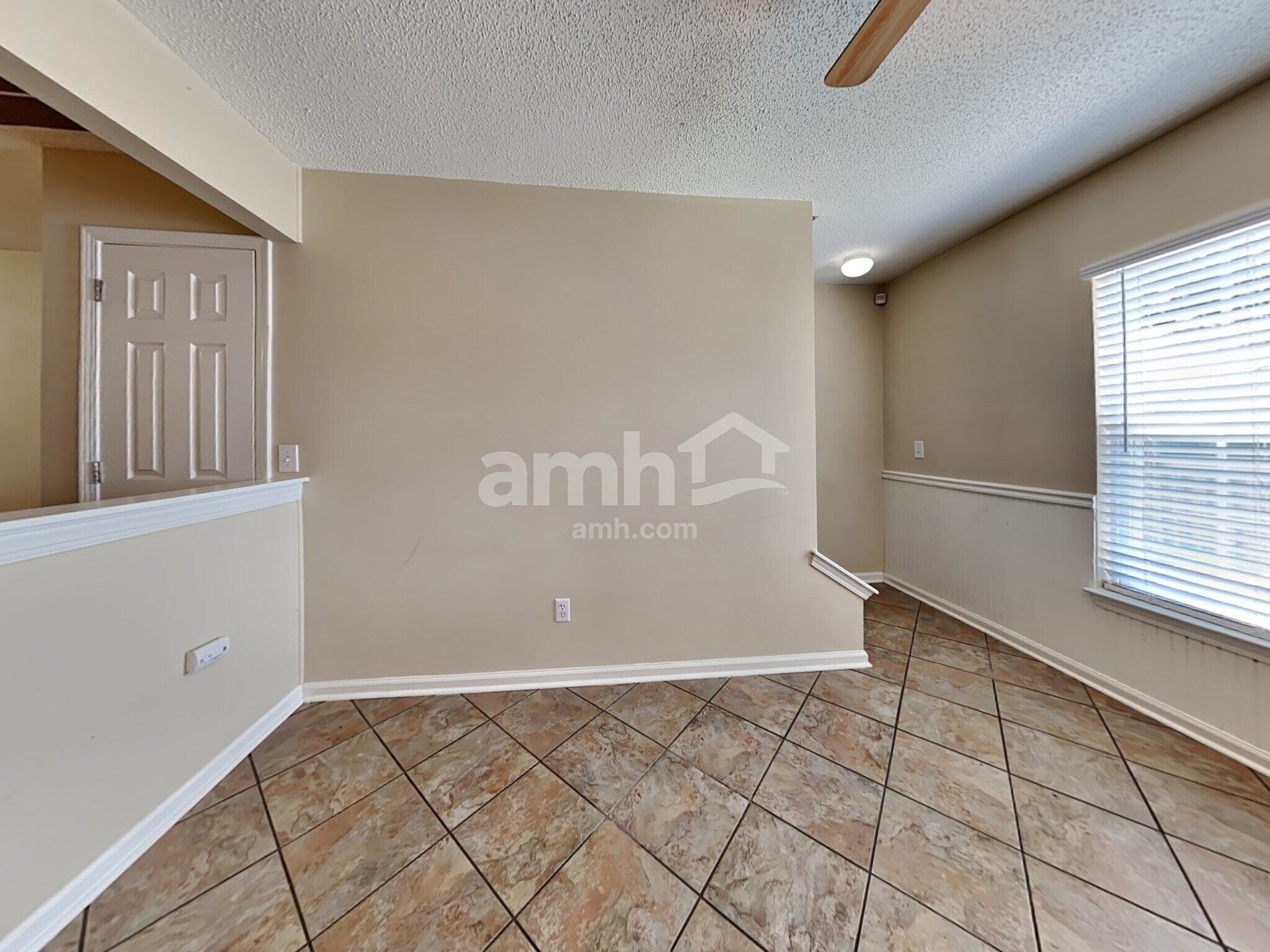 Building Photo - 193 Wildberry Ln