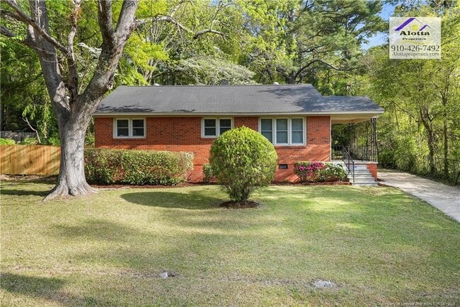 Building Photo - 2054 Osceola Dr