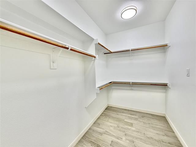 Building Photo - 5609 San Jacinto Dr