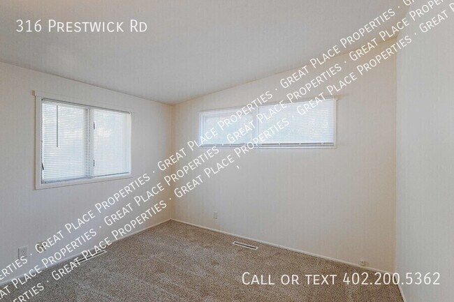 Building Photo - 316 Prestwick Rd