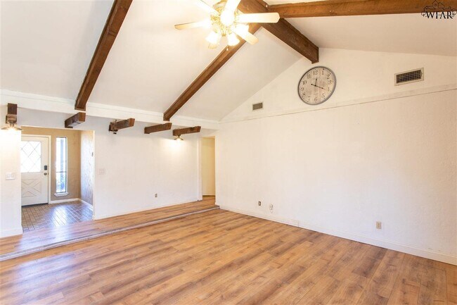 Building Photo - 4614 Spring Shadow Dr