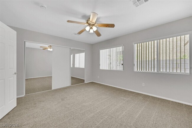 Building Photo - 8730 Wallaby Ln