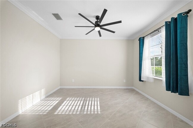 Building Photo - 3697 E Hampton Cir