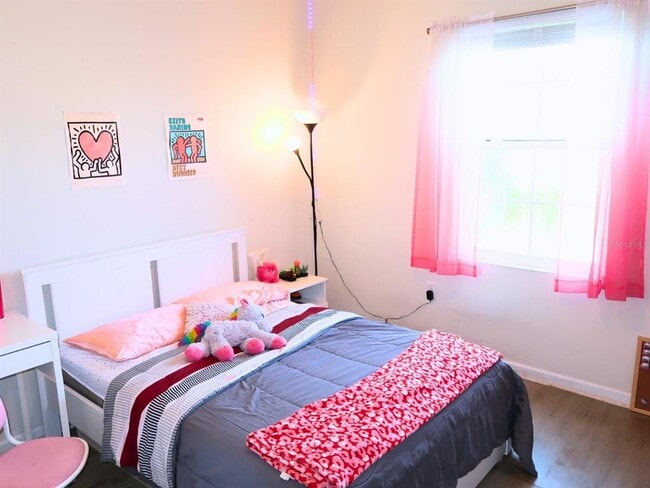 Building Photo - 9114 Tecumseh Dr