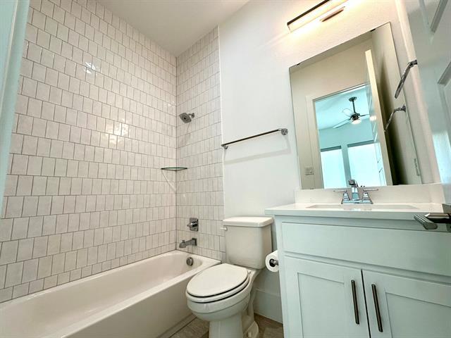 Building Photo - 6108 Preserve Dr