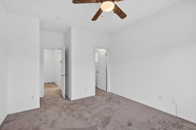 Building Photo - CORNER LOT 4-BEDROOM HOME + LOFT  WITH 3.5 BATHS AND 3-CAR GARAGE!