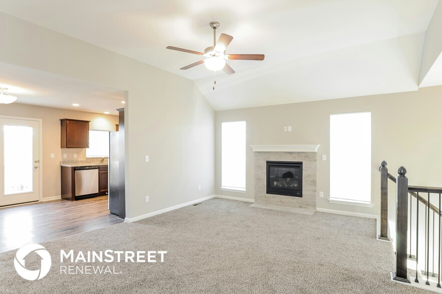 Building Photo - 235 Jenny Ln