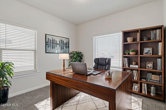 Building Photo - 5913 Ruidoso Downs St