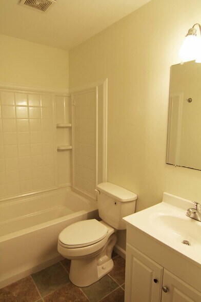 Building Photo - 502 Whitaker Street