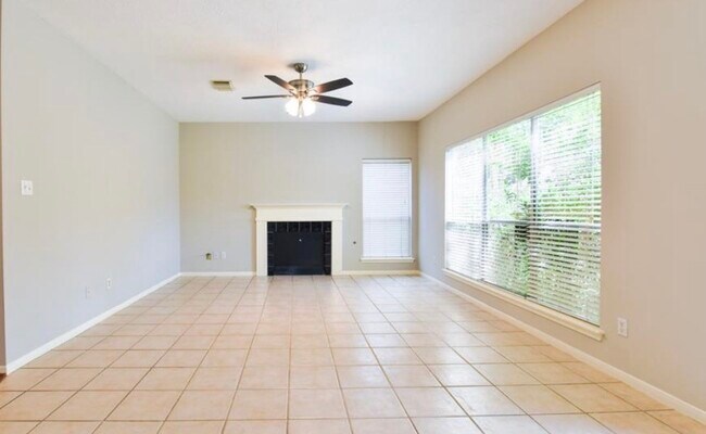 Building Photo - 4742 Stoney Point Ct