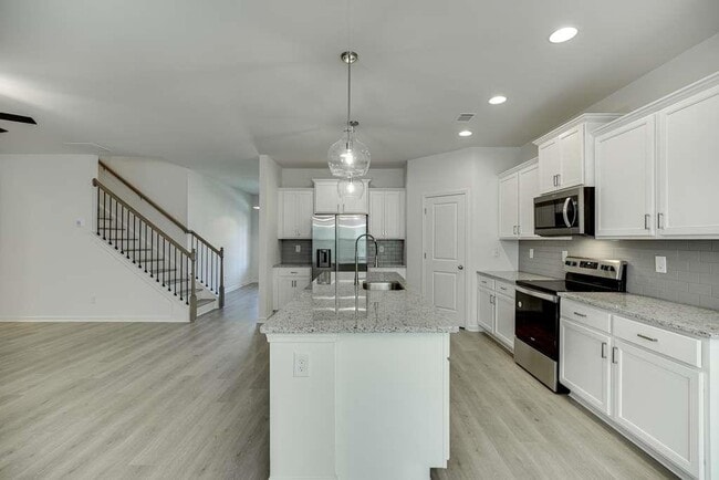 Building Photo - 230 Blue Dragon Dr