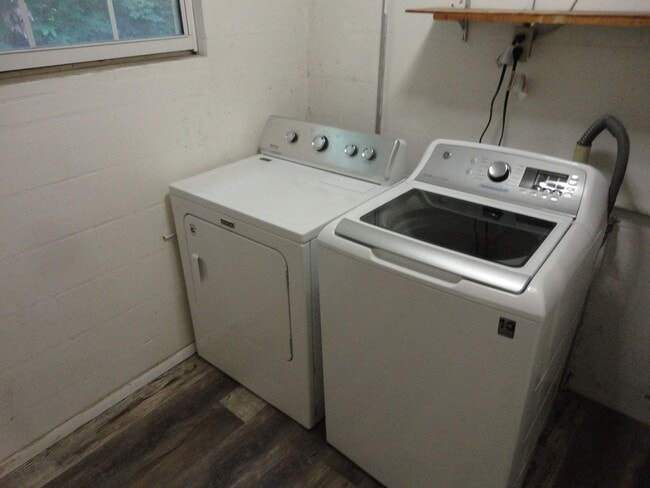 Building Photo - Owner lookin for a 7 month Lease only