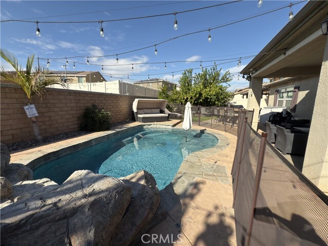 Building Photo - 7683 Prairie Dr