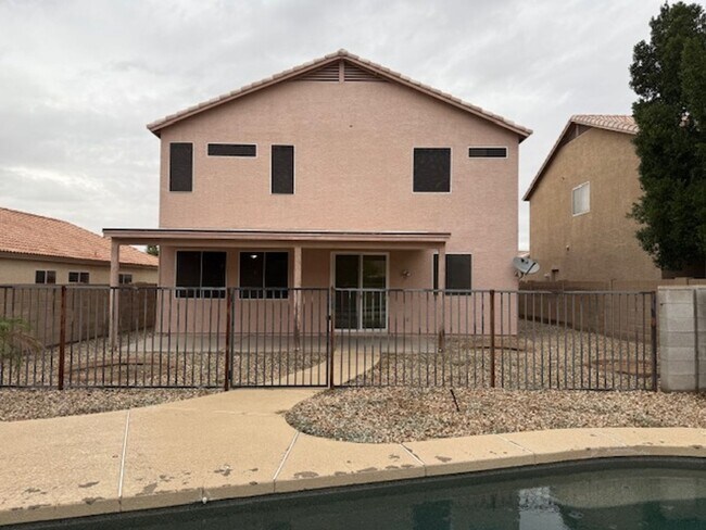 Building Photo - Flag Homes - 013