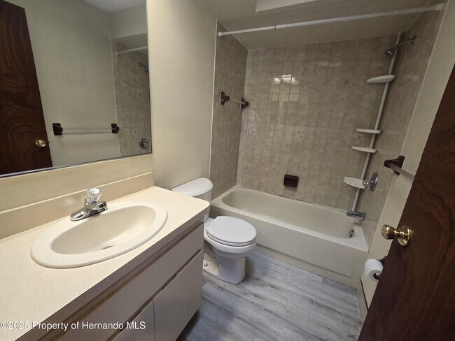 Building Photo - 13436 White Plains St