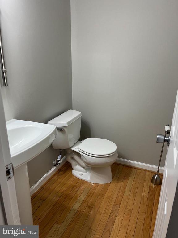 Building Photo - 5809 Gwynndale Pl