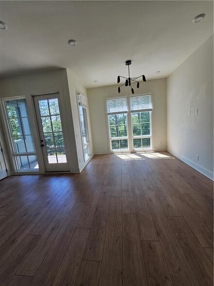 Building Photo - 1294 Longreen Ter NW