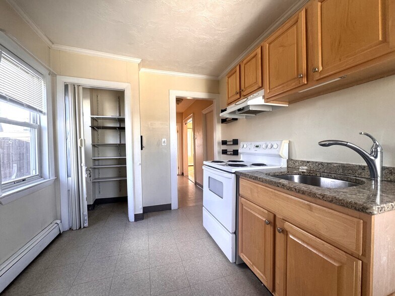 Building Photo - 41 Mount Pleasant St