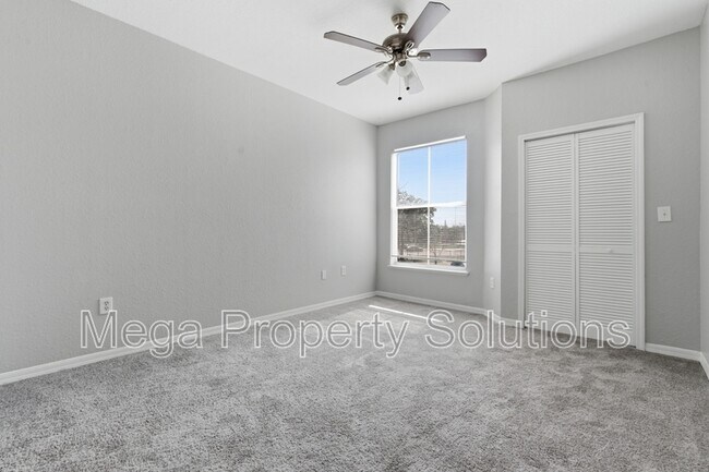 Building Photo - 5507 Legacy Crescent Pl