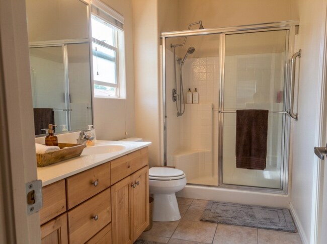 Building Photo - Snow Canyon Single Family