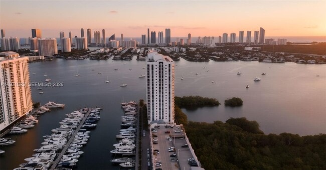 Building Photo - 17111 Biscayne Blvd