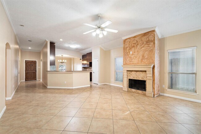 Building Photo - 7902 Soto Cir