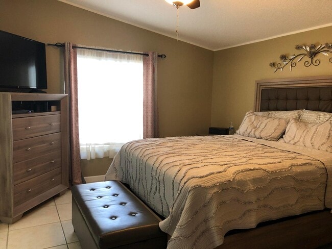 Building Photo - 11945 Flotilla Pl