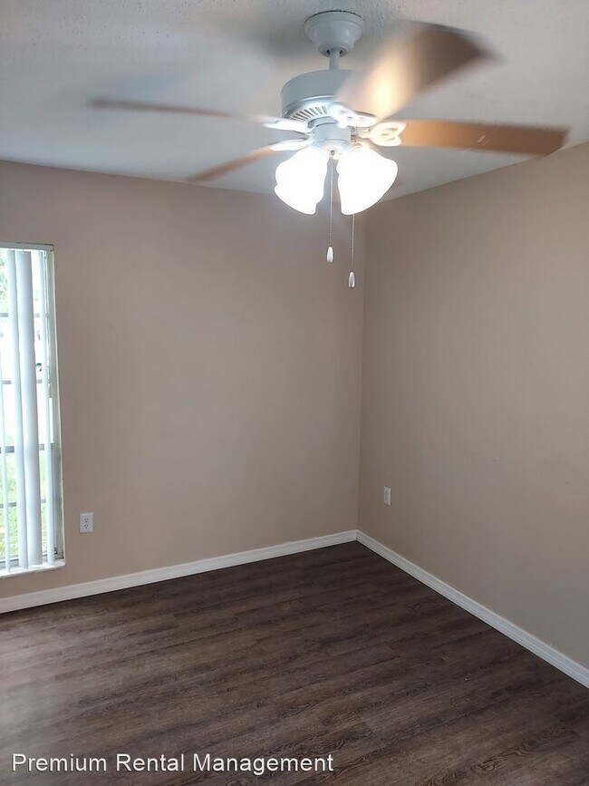 Building Photo - 2 br, 1.5 bath House - 12316 Fox Hound Ln