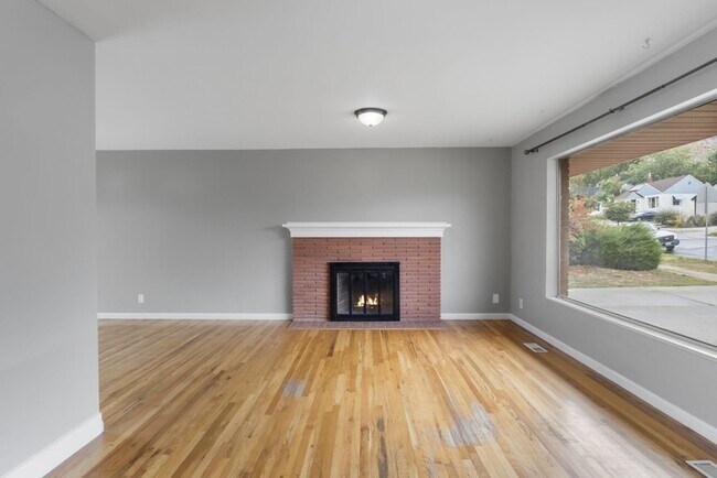 Building Photo - 1408 Binford St