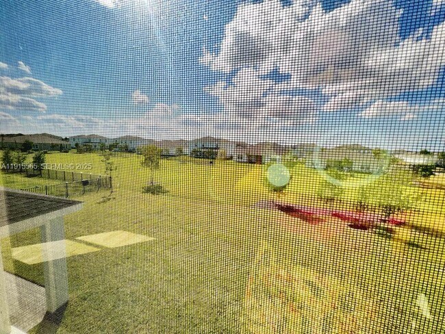 Building Photo - 1079 Haywagon Trl