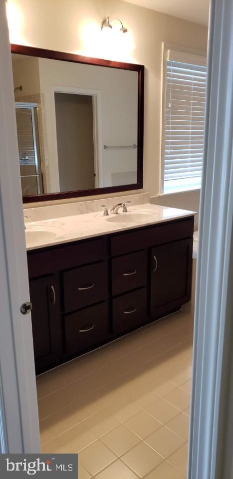 Building Photo - 43168 Ashley Heights Cir