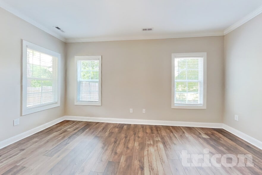 Building Photo - 107 D L Phillips Ln