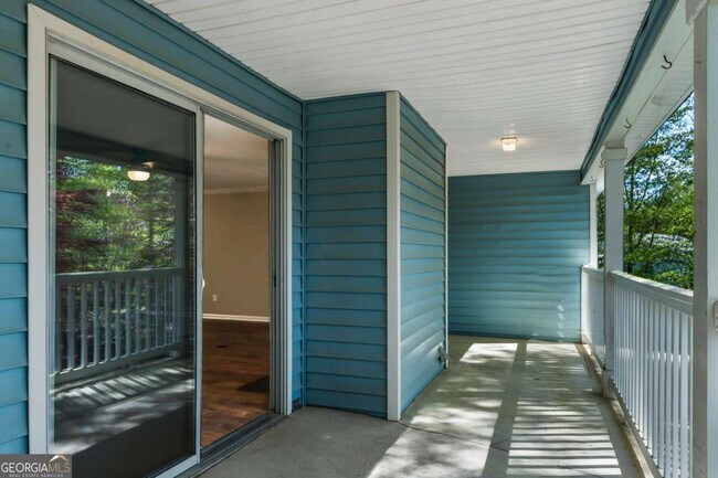 Building Photo - 4016 Whitehall Way