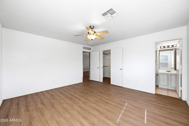 Building Photo - 3057 W Lucia Dr