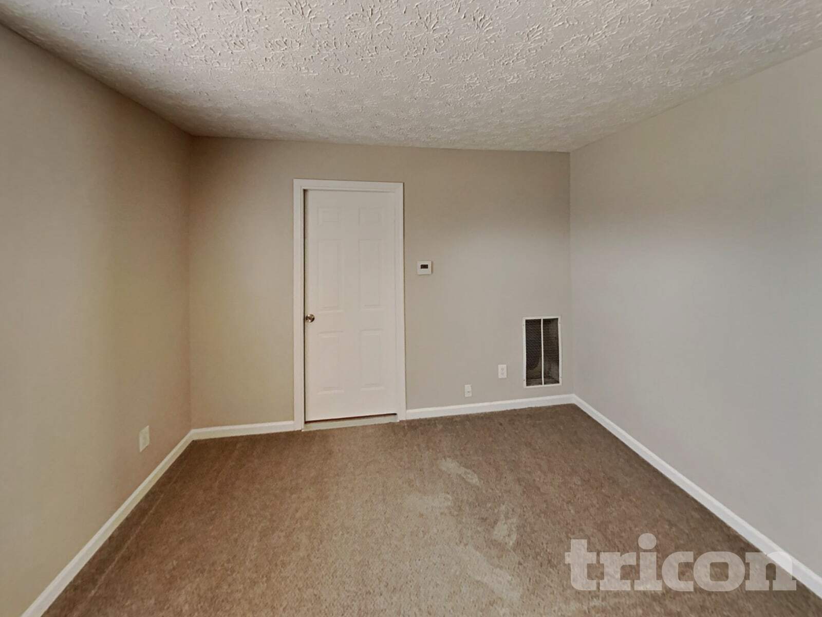 Building Photo - 4586 Darrowby Dr
